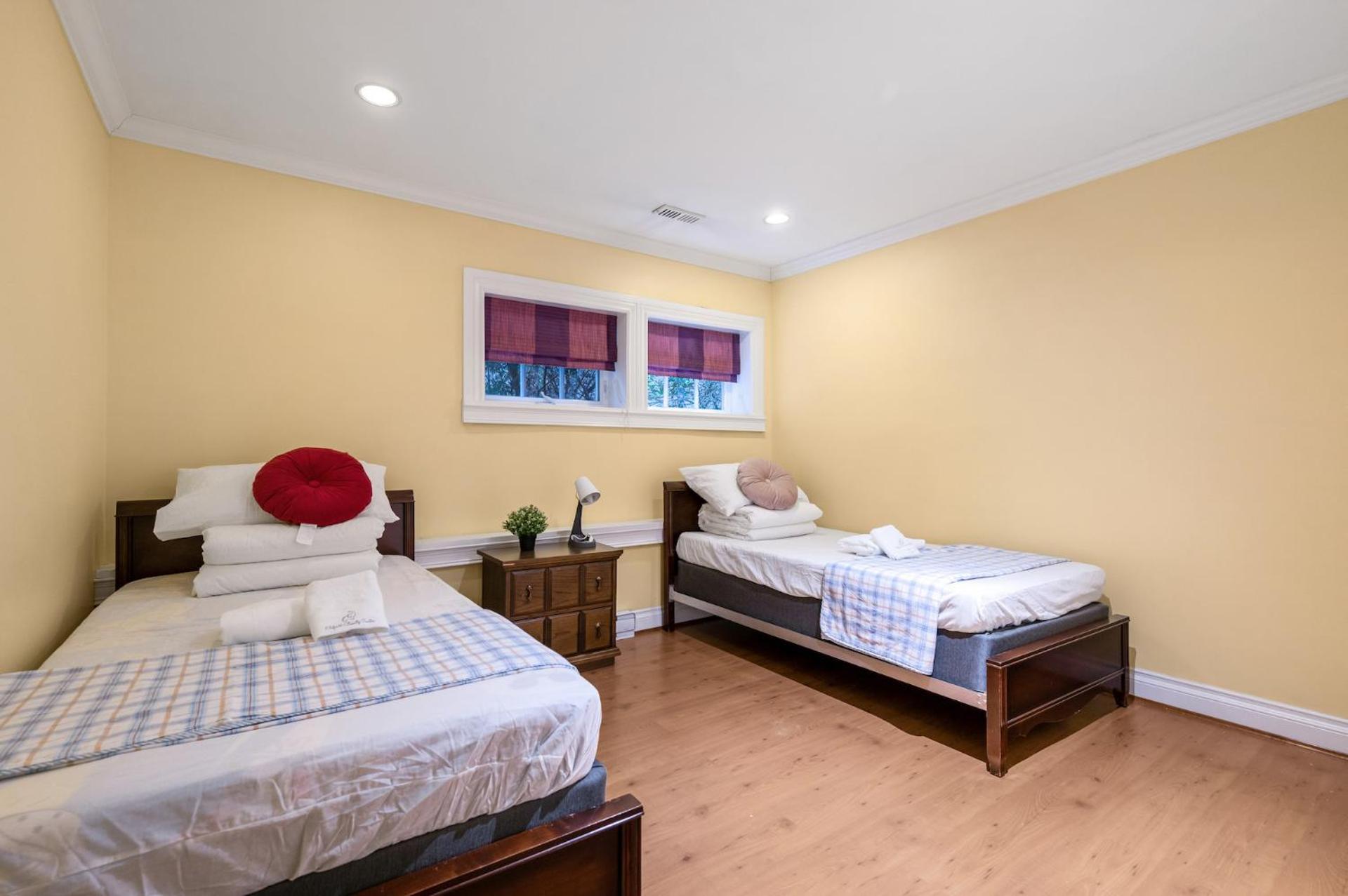 Charming Retreat On Cypress Street, Your Home Away From Home Ванкувер Экстерьер фото