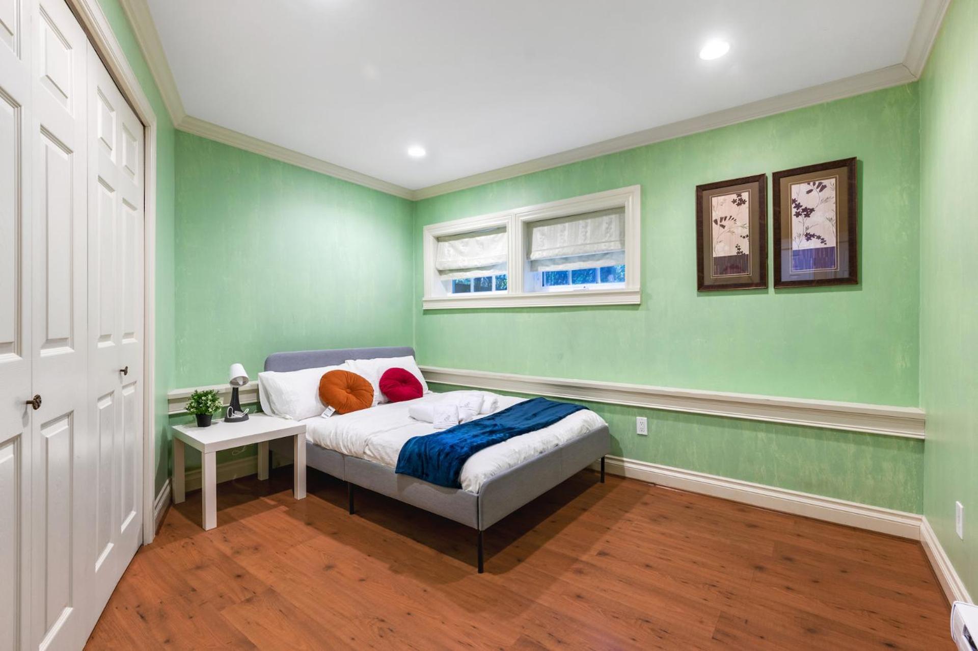 Charming Retreat On Cypress Street, Your Home Away From Home Ванкувер Экстерьер фото